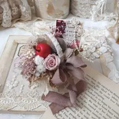 小ちゃなフラワーバスケット♡プリザーブドフラワーとレース　薔薇と紫陽花　プチプレ