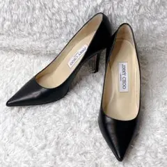 未使用級 JIMMY CHOO ポインテッドトゥ レザー パンプス ブラックのサムネイル