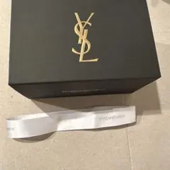 Yves Saint Laurent ギフトボックス 大　※リボンなし
