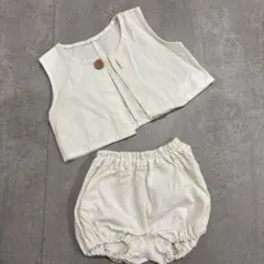 ベスト　ショートパンツセット