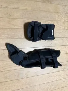 セル様専用 迷彩エルボーガード フットガード 限定品 - メルカリ