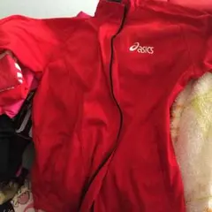 アシックスのサムネイル