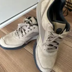 Reebok イージートーン　ベージュ スニーカー