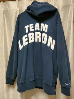 Nike Team LeBron ジップアップフーディ
