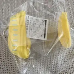 こびとづかん　虫かごポーチ　ガチャガチャ　特典のサムネイル