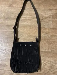 Minnetonka フリンジ ブラックショルダーバッグ