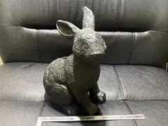 フランフラン　黒いウサギの置物 花柄彫刻