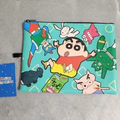 【新品未使用】クレヨンしんちゃん　フラットポーチ　⑤