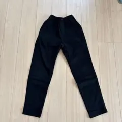 UNIQLO黒パンツ 160