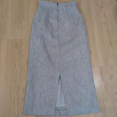 タイトスカート スリット入り