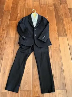 UNIQLO キッズ フォーマルスーツ 130