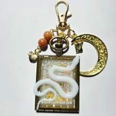 【NEW】白蛇　A　霊符　キーホルダー【金運を招く】【幸運呼び寄せ】