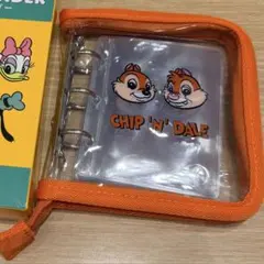 ディズニーストア　シークレットカードバインダー　チップとデール