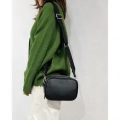 アングリッド　お財布ショルダーバッグ