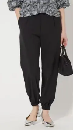 UNITED ARROWSクリーン ツイル ジョガーパンツ　サイズ38 Ｍ