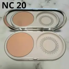 MAC ライトフルＣ＋ パウダーファンデーション NC20のサムネイル