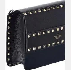 VALENTINO ロックスタッズ グレインカーフスキン ショルダーバッグ