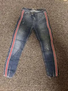 Item thumbnail for item 38d3ff1f-3b3c-4a0d-981c-75e511d5c760