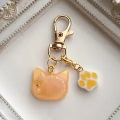 No.17　幸せを呼ぶ桜貝　ねこ　キーホルダー♡ハンドメイド　匿名配送