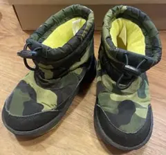 VANS カモフラージュ 防寒ブーツ　15センチのサムネイル