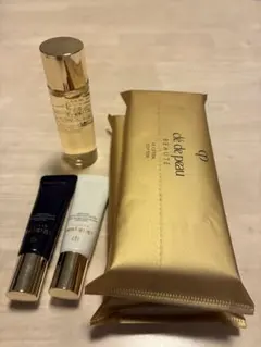 クレド・ポー ボーテ クレームルコンスティテュアンテプールコール