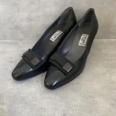 CELINE セリーヌ パンプス アーモンドトゥ バックル レザー 24cmのサムネイル