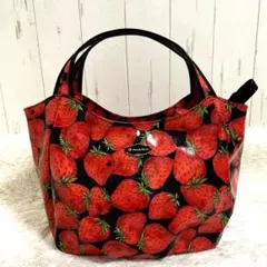 〖極美品〗 Think Bee! シンクビー ビニール トートバッグ 肩かけ 苺