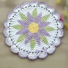 パステルカラーのお花　レース編みドイリー　テーブルセンター　インテリア