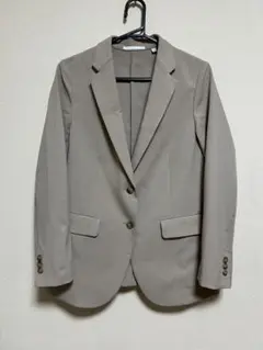 UNIQLO ベージュ テーラードジャケット