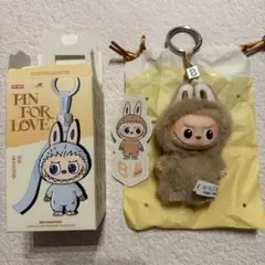 ラブブ　イニシャルラブブ PIN FOR LOVE ピンフォーラブ　B