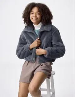 【新品未使用】GU フラッフィーブルゾン S ダークグレー