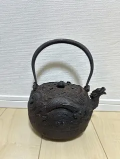 日本亀分 亀文堂 鉄瓶 銀象嵌 急須 茶道具 煎茶道具 骨董 鉄器 金属