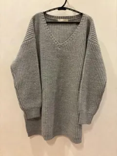 chocolat raffine グレー Vネックニット　ニット