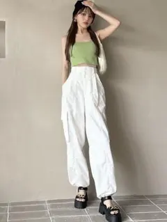 GRL パラシュートカーゴパンツ(新品、未使用)