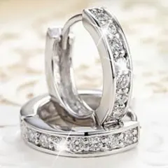 ★新品★ デザインピアス　ジルコニア