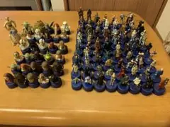 STAR WARSボトルキャップ113個　＋おまけフィギュア2個