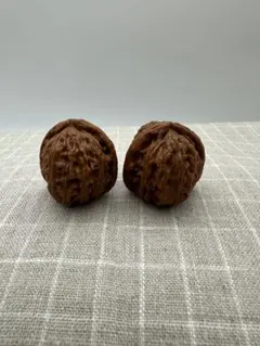 四座楼核桃（楼王レベル）クルミ、文玩 四座楼核桃（楼王レベル）クルミ、文玩 文玩核桃四棱价格报价