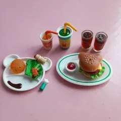 激レア！メガハウス　新色こぐまキッチン　こぐまバーガーセット　リーメント 激レア！メガハウス 新色こぐまキッチン こぐまバーガーセット