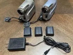 ❣️値下げ❣️miniDVビデオカメラ セット バッテリー３個、充電器付き