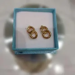 新品未使用❣️4℃❣K18ゴールドカラー ダブルサークル ピアス 両耳用 