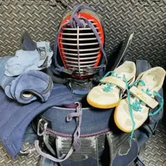 Item thumbnail for item b9792a02-e380-47c3-835f-4d121a4a0369