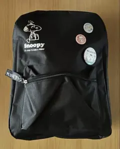 スヌーピー　 ピーナッツ　SNOOPY リュックサック　缶バッジ　新品　タグ付き