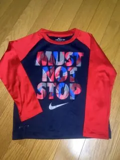 Nike MUST NOT STOP 長袖カットソー　104-110