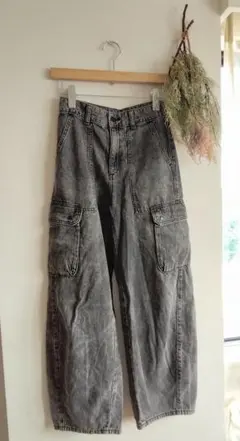 GU バレルレッグジーンズ　S 　BLACK
