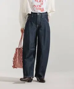 Item thumbnail for item da2f98cf-d983-4327-8a7b-3c813e9b066d