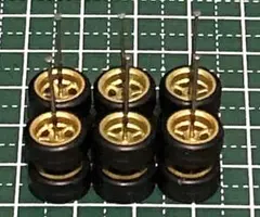 カスタムホイール　タイヤ　パーツ　1/64 深リム　5本スポーク　ゴールド　3台