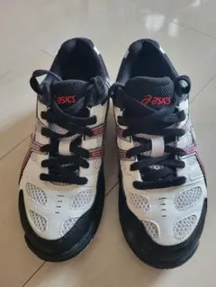 ASICS ２４センチスポーツシューズ GELテクノロジー