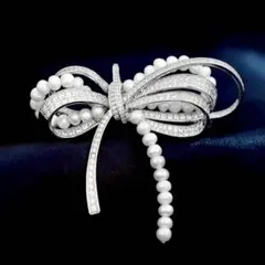 シルバー　スワロフスキー　天然真珠　ブローチ 　リボンブローチ