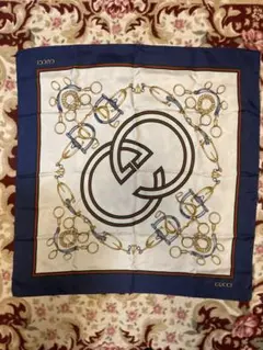 2025年最新】シルク100％ スカーフ グッチの人気アイテム - メルカリ