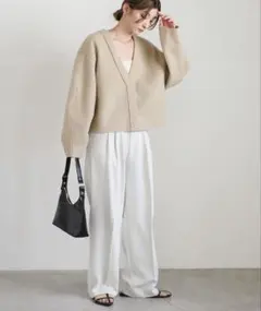 きみまろ様専用 selectMOCA Vネックショートカーディガン